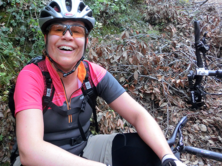 Sabine geniesst die Bikeferien in der Toscana
